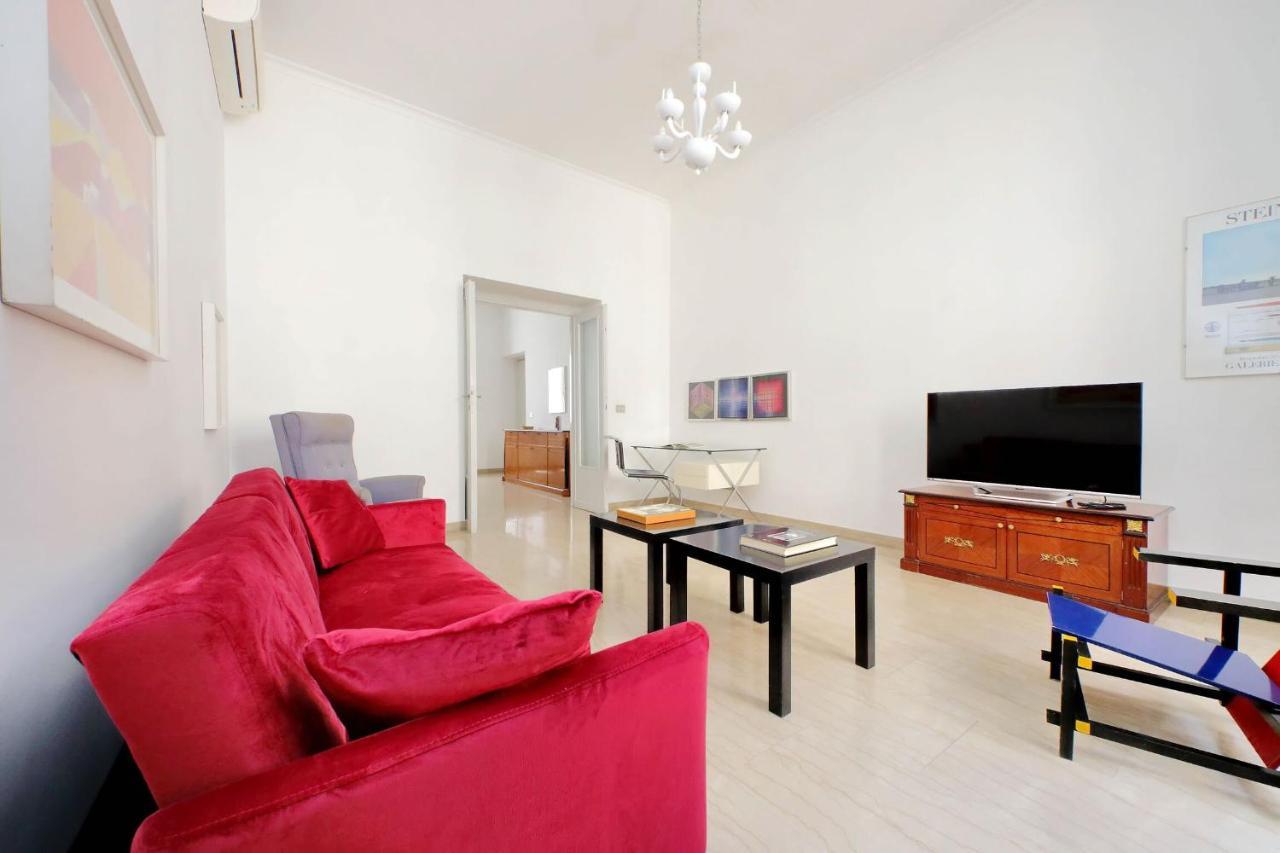 Vittorio Emanuele By Halldis Apartment *
