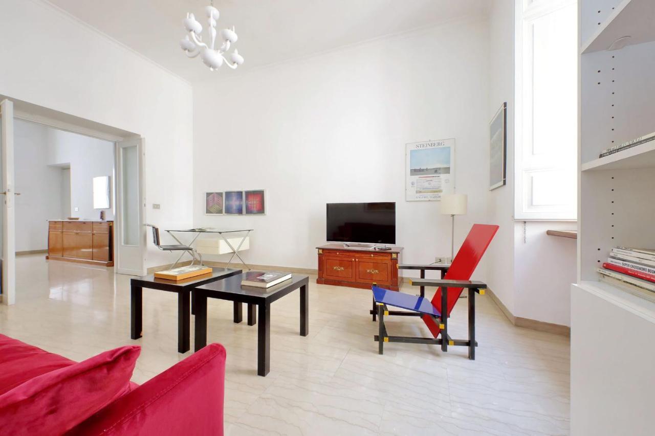 Apartment Vittorio Emanuele By Halldis